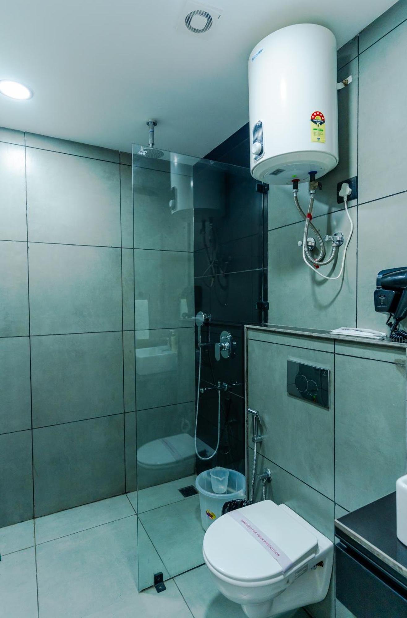 Bedchambers Luxury Apartment Near Golf Course Road Gurgaon Dış mekan fotoğraf
