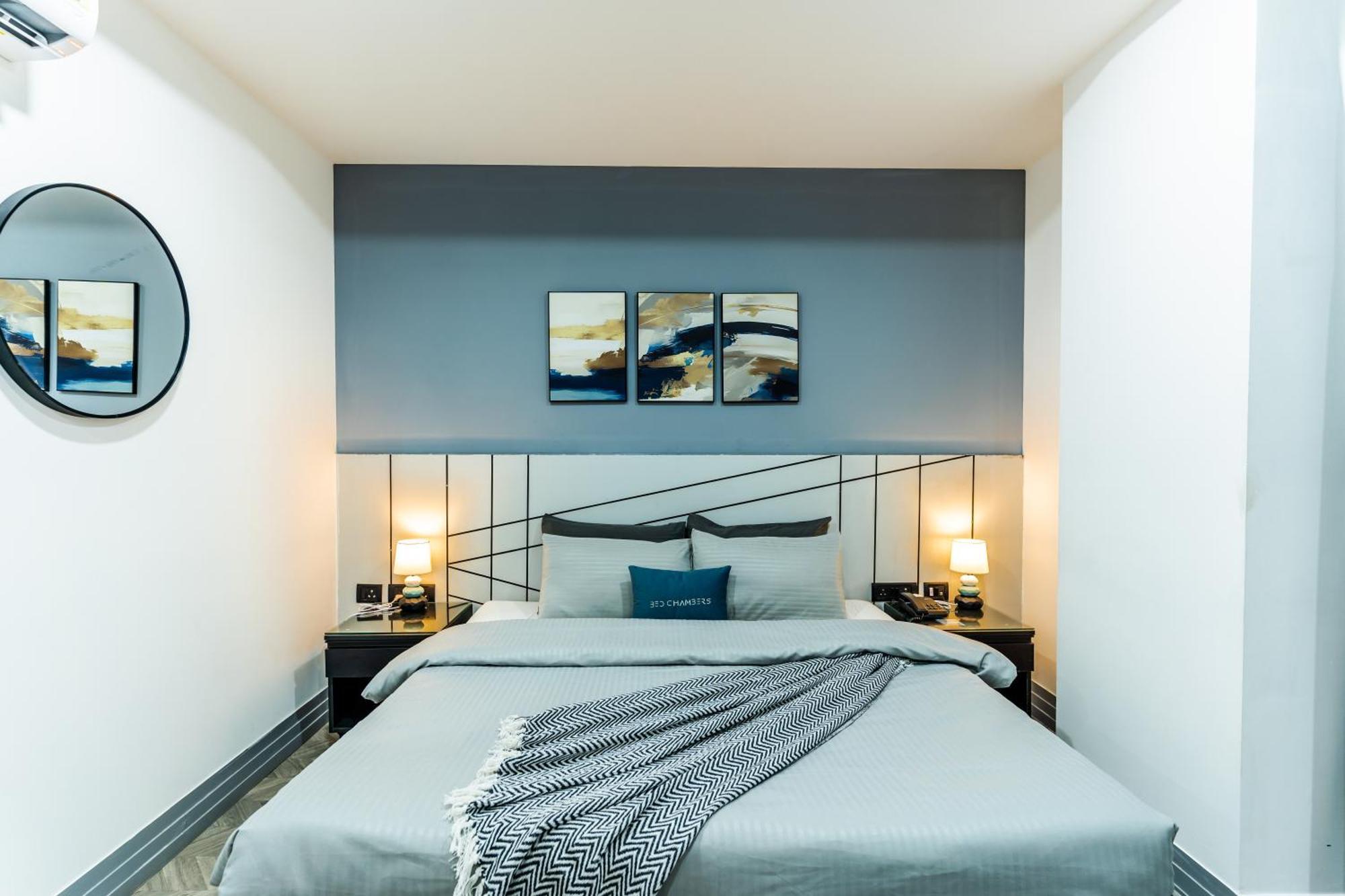 Bedchambers Luxury Apartment Near Golf Course Road Gurgaon Dış mekan fotoğraf